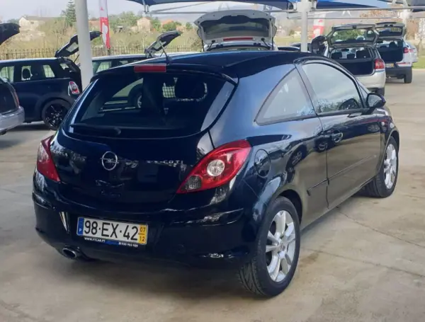Opel 1.3 CDTI COSMO M6 2007 - 5990 EUR, 203394 km - AUTO.MOTO.pt - 203394km - foto 5 de 17