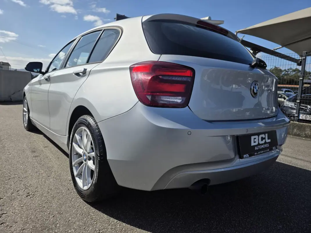 BMW 116 2014 - 10990 EUR, 204000 km - AUTO.MOTO.pt - 204000km - foto 7 de 29