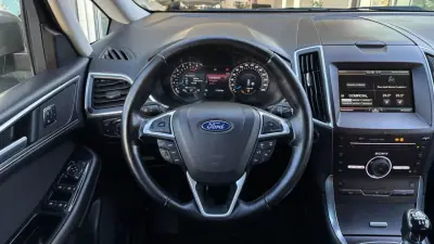 Ford S-Max 2016 - 16999 EUR, 170121 km - AUTO.MOTO.pt - 170121km - foto 8 de 35