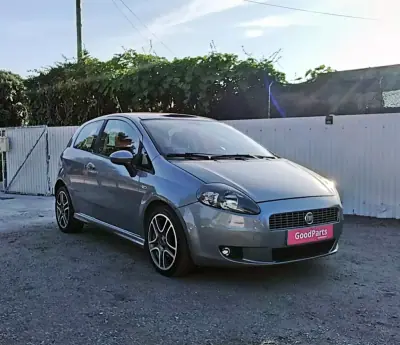 Fiat Grande Punto 2009 - 3950 EUR, 240503 km - 240503km - foto 10 de 26