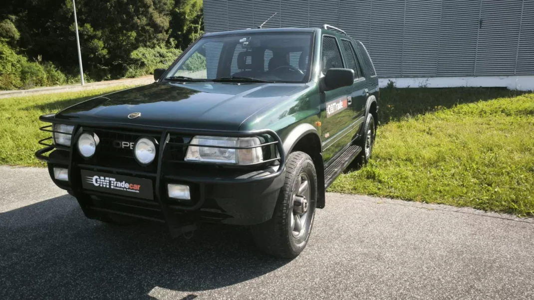 Opel Frontera 1998 - 4999 EUR, 216000 km - AUTO.MOTO.pt - 216000km - foto 2 de 21