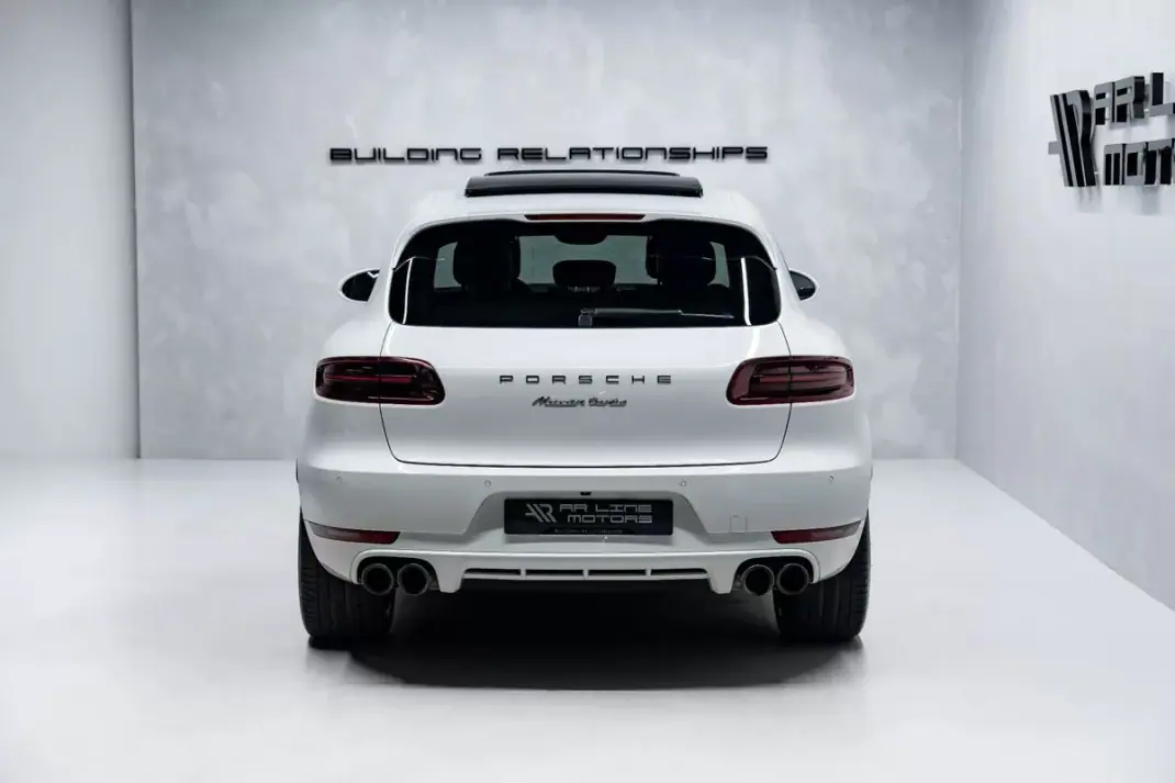 Porsche Macan 2016 - 47950 EUR, 132000 km - 132000km - foto 10 de 53