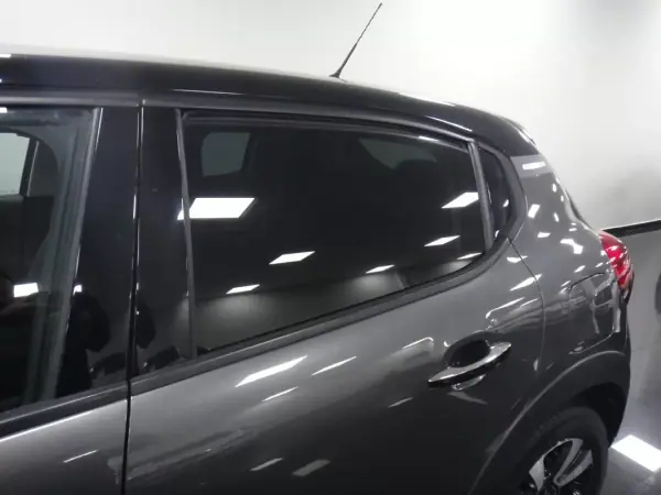 Citroën C3 2021 - 10500 EUR, 80000 km - AUTO.MOTO.pt - 80000km - foto 8 de 27