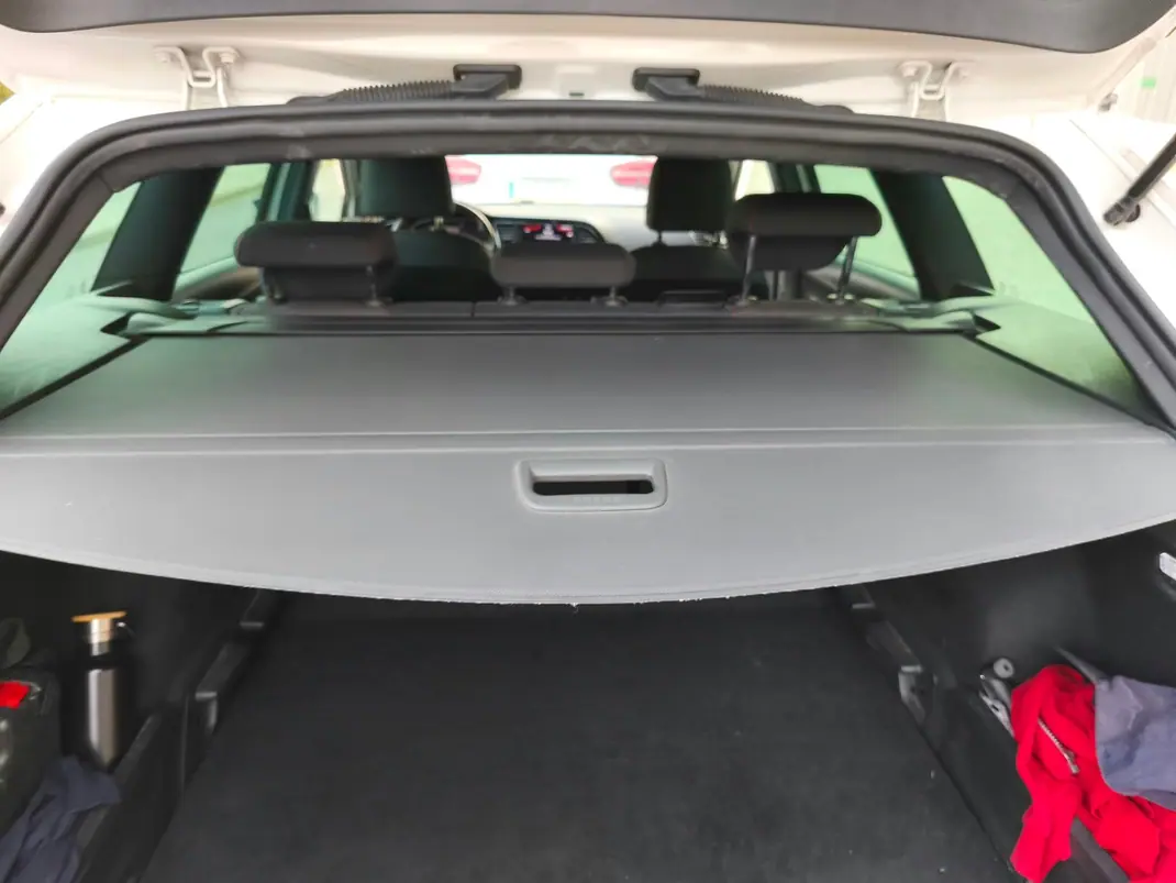 SEAT Leon ST 2019 - 13000 EUR, 158000 km - 158000km - foto 13 de 15