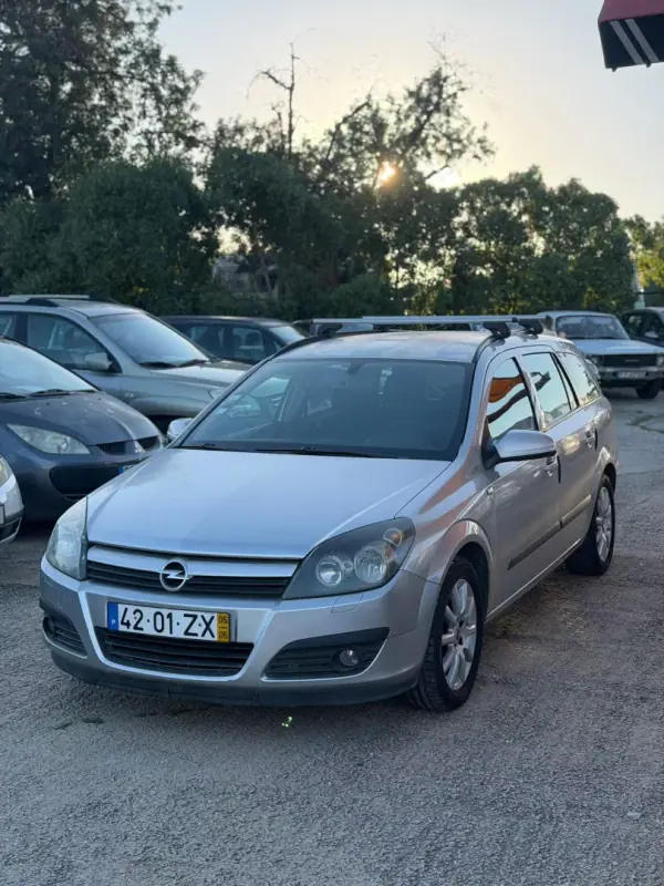 Opel Astra 2005 - 5900 EUR, 170198 km - AUTO.MOTO.pt - 170198km - foto 2 de 8