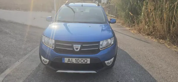 Dacia Sandero 2016 - 7995 EUR, 208000 km - AUTO.MOTO.pt - 208000km - foto 2 de 5