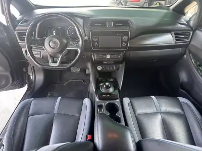 Nissan Leaf 2018 - 15800 EUR, 70936 km - AUTO.MOTO.pt - 70936km - foto 7 de 14
