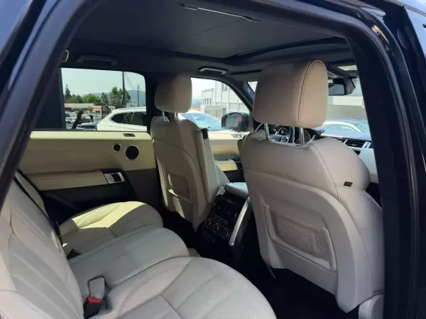 Land Rover Range Rover Sport 2015 - 33900 EUR, 157000 km - AUTO.MOTO.pt - 157000km - foto 8 de 18
