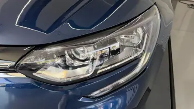 Renault Mégane Sport Tourer 2017 - 10990 EUR, 233602 km - AUTO.MOTO.pt - 233602km - foto 7 de 29