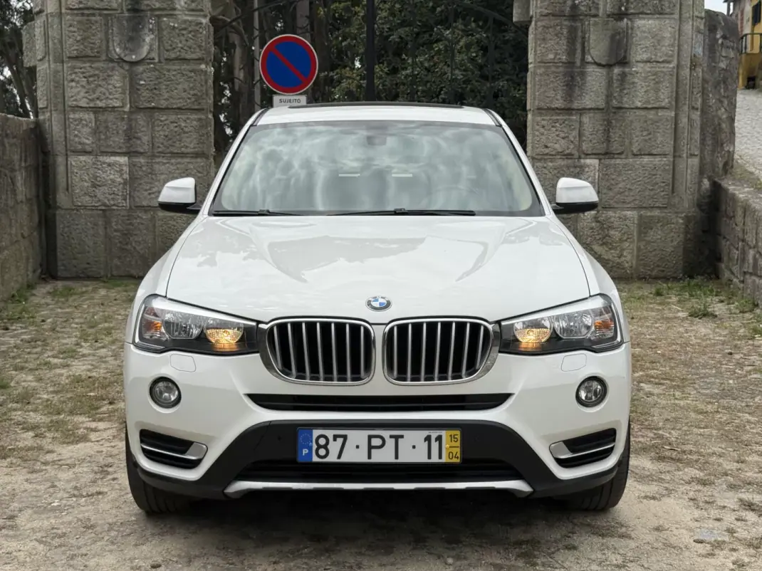 BMW X3 2015 - 18500 EUR, 143000 km - AUTO.MOTO.pt - 143000km - foto 2 de 13