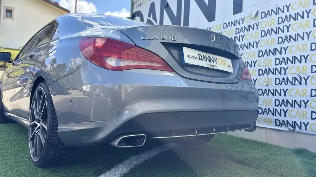 Mercedes-Benz CLA 200 2014 - 19990 EUR, 192000 km - AUTO.MOTO.pt - 192000km - foto 15 de 17