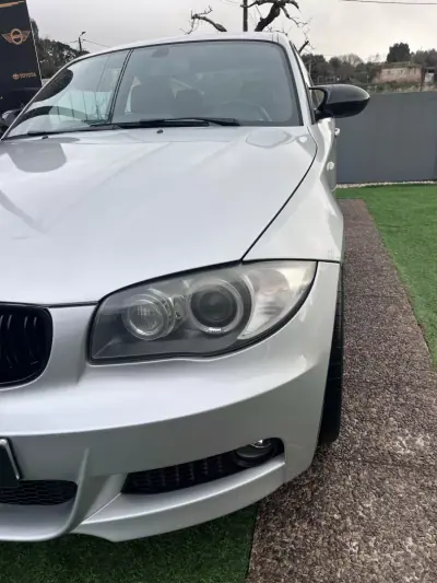 BMW 120 2008 - 12900 EUR, 300000 km - AUTO.MOTO.pt - 300000km - foto 7 de 39