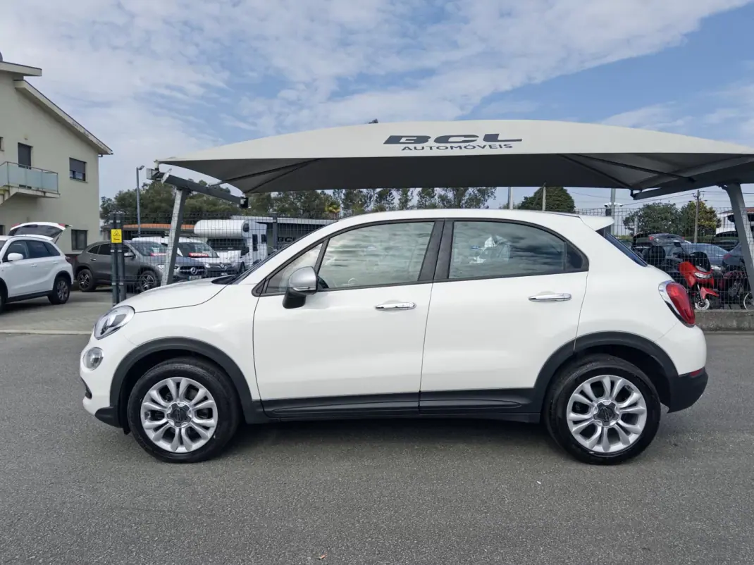 Fiat 500X 2016 - 11990 EUR, 136000 km - AUTO.MOTO.pt - 136000km - foto 4 de 41