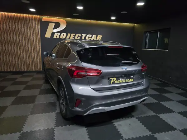 Ford Focus 2023 — foto 2 de 26