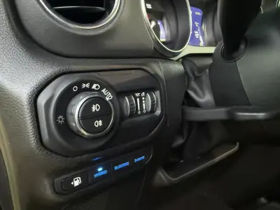 Jeep Wrangler Unlimited 2023 - 78900 EUR, 45271 km - AUTO.MOTO.pt - 45271km - foto 14 de 24