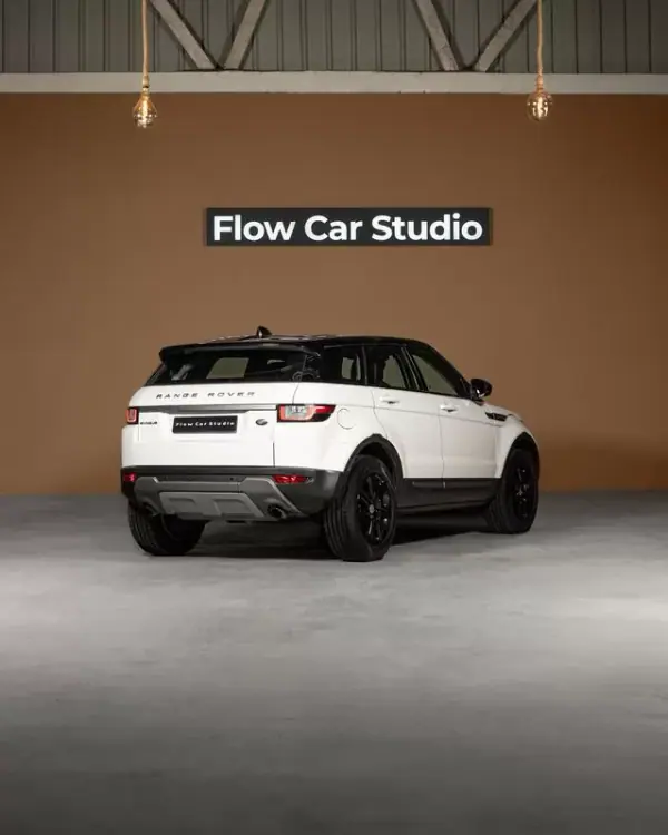 Land Rover Range Rover Evoque 2016 - 20450 EUR, 150000 km - AUTO.MOTO.pt - 150000km - foto 4 de 30
