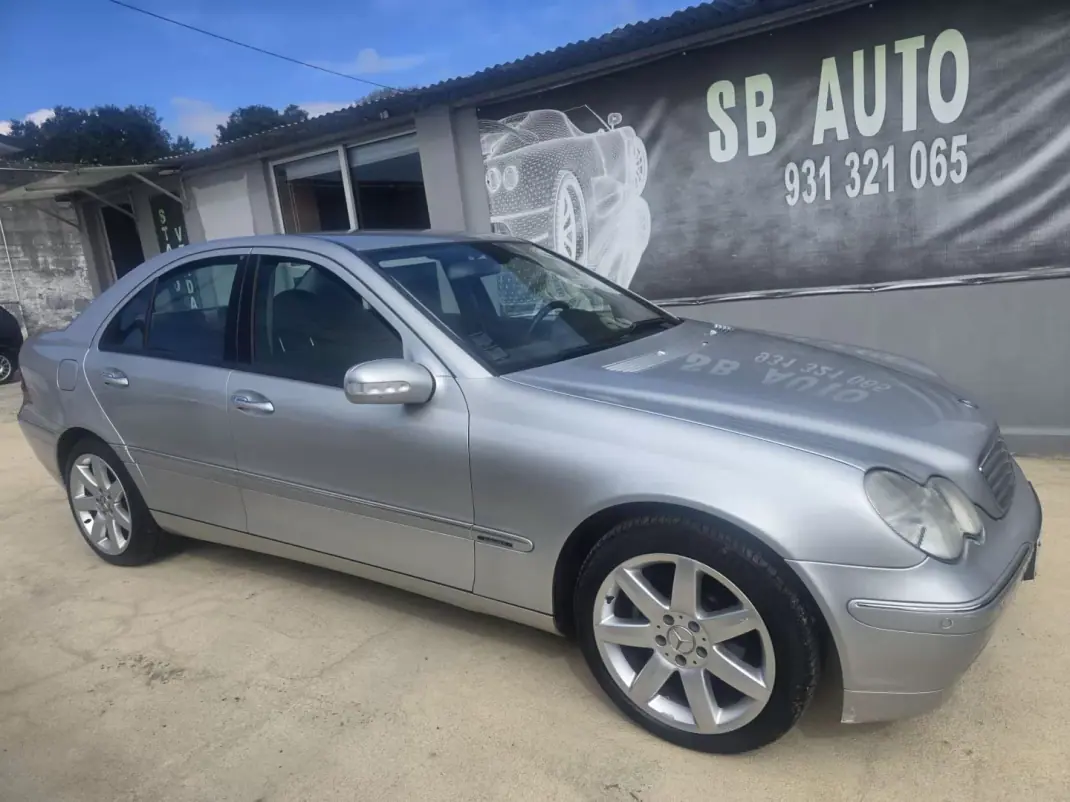 A.m.c. A & D Company 2003 - 6000 EUR, 231424 km - 231424km - foto 16 de 17