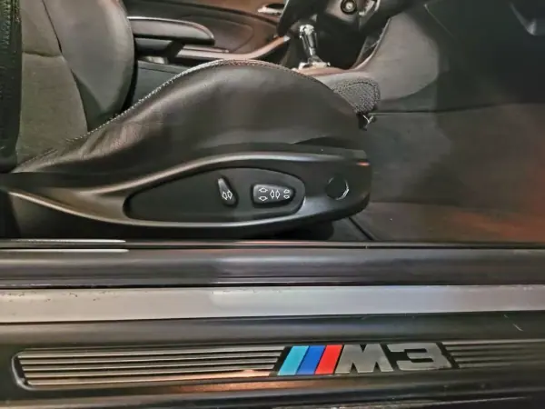 BMW M3 2002 - 49990 EUR, 196345 km - AUTO.MOTO.pt - 196345km - foto 44 de 55