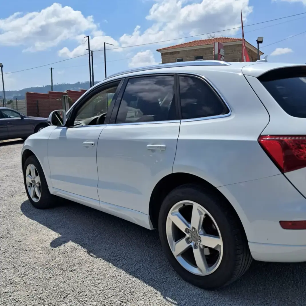 Audi Q5 2013 - 15690 EUR, 83000 km - 83000km - foto 4 de 15