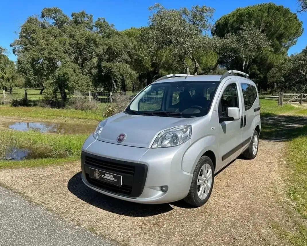 Fiat Qubo 2014 - 5700 EUR, 215000 km - AUTO.MOTO.pt - 215000km - foto 1 de 8