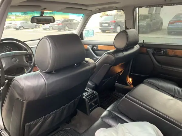 BMW 730 1994 - 17500 EUR, 183000 km - 183000km - foto 12 de 13