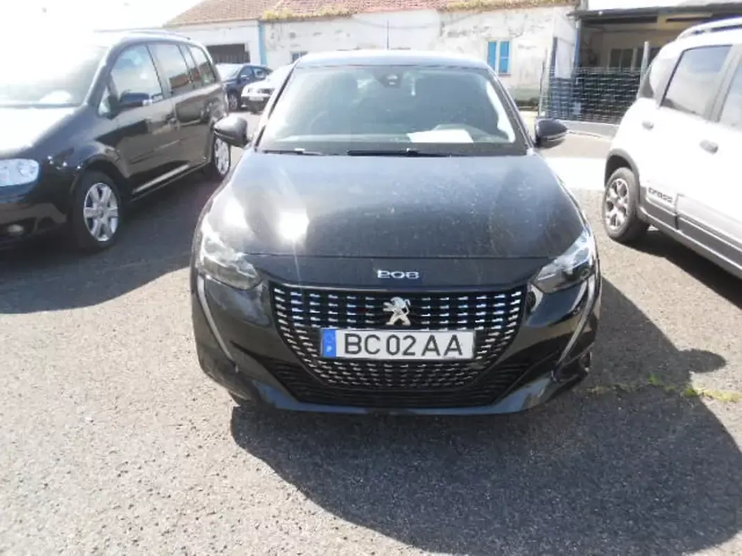 Peugeot 208 2023 - 15500 EUR, 56044 km - AUTO.MOTO.pt - 56044km - foto 1 de 11