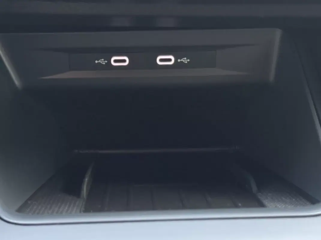 Cupra Formentor 2023 - 27500 EUR, 32000 km - AUTO.MOTO.pt - 32000km - foto 33 de 40
