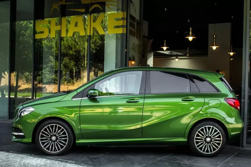 Mercedes-Benz B 250 2017 - 13990 EUR, 85144 km - AUTO.MOTO.pt - 85144km - foto 5 de 44