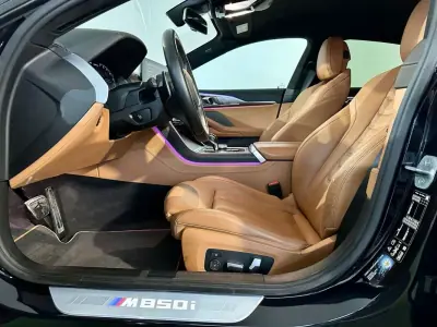 BMW M850i Gran Coupé 2023 - 89750 EUR, 22000 km - AUTO.MOTO.pt - 22000km - foto 14 de 58