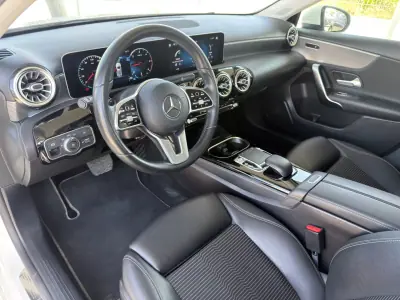 Mercedes-Benz A 180 2018 - 21750 EUR, 102000 km - AUTO.MOTO.pt - 102000km - foto 11 de 18