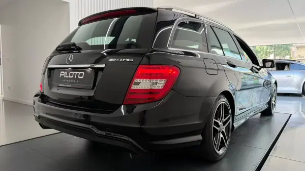 Mercedes-Benz C 220 2011 - 14990 EUR, 161276 km - AUTO.MOTO.pt - 161276km - foto 8 de 26