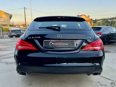 Mercedes-Benz CLA 220 2015 - 21999 EUR, 170000 km - AUTO.MOTO.pt - 170000km - foto 11 de 25