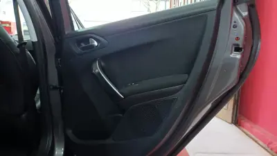 Peugeot 2008 2016 - 13750 EUR, 44423 km - AUTO.MOTO.pt - 44423km - foto 54 de 58