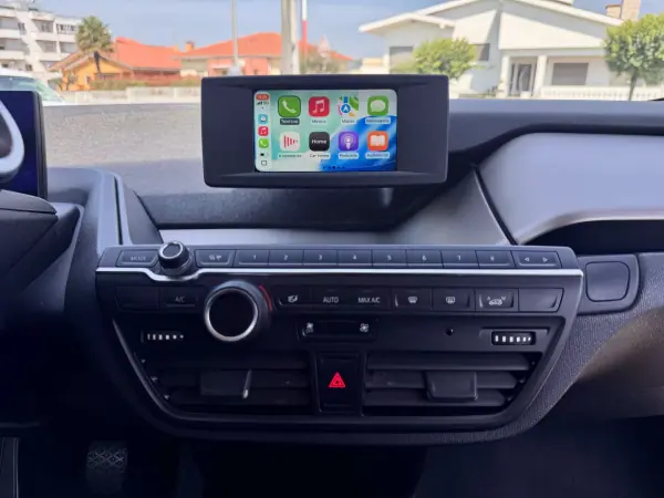 BMW i3 2018 - 17500 EUR, 68000 km - AUTO.MOTO.pt - 68000km - foto 14 de 20