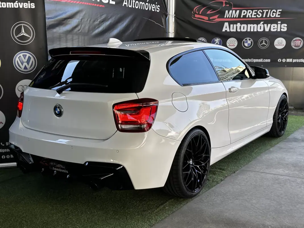 BMW 120 2013 - 18500 EUR, 225000 km - AUTO.MOTO.pt - 225000km - foto 22 de 39