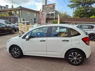Citroën C3 2010 - 6500 EUR, 191000 km - AUTO.MOTO.pt - 191000km - foto 14 de 33