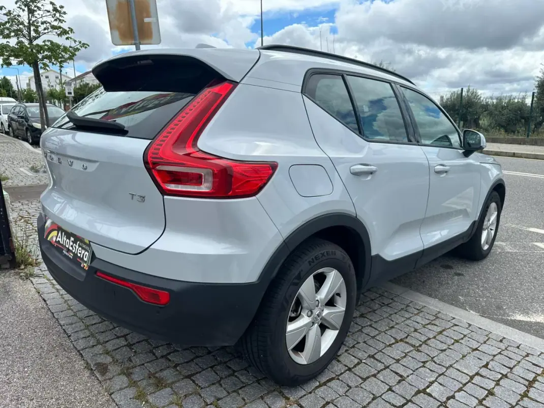 Volvo XC 40 2019 - 24900 EUR, 91623 km - AUTO.MOTO.pt - 91623km - foto 7 de 29