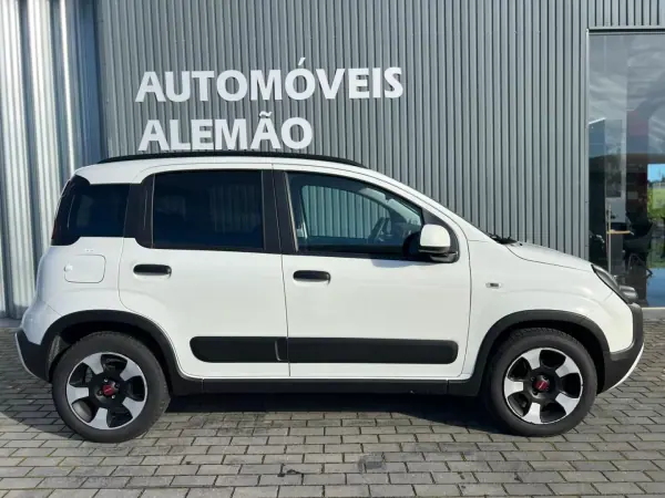 Fiat Panda 2024 - 14500 EUR, 40996 km - AUTO.MOTO.pt - 40996km - foto 4 de 14