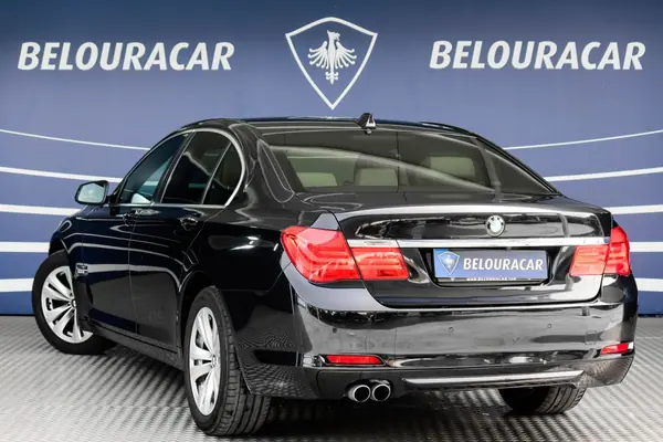 BMW 730 2011 - 25000 EUR, 172477 km - AUTO.MOTO.pt - 172477km - foto 4 de 26