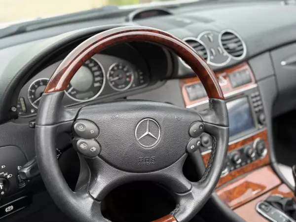 Mercedes-Benz CLK 280 2008 - 13999 EUR, 150000 km - AUTO.MOTO.pt - 150000km - foto 10 de 12