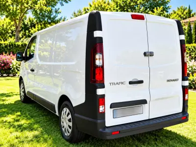 Renault Trafic 2019 - 12990 EUR, 219987 km - foto 4 de 15