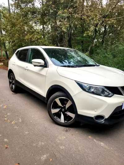 Nissan Qashqai 2016 - 15990 EUR, 153000 km - AUTO.MOTO.pt - 153000km - foto 5 de 24