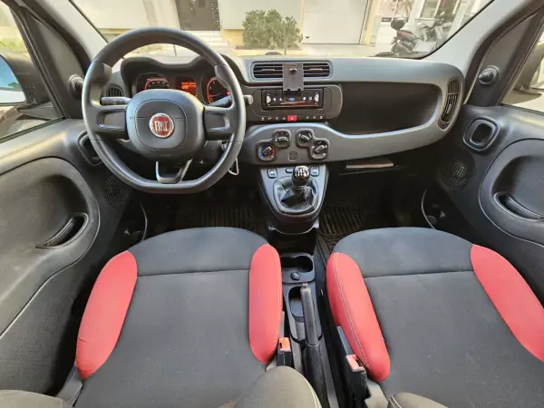 Fiat Panda 2019 - 9800 EUR, 39264 km - AUTO.MOTO.pt - 39264km - foto 7 de 11