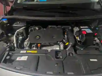 Peugeot 5008 2019 - 21750 EUR, 100000 km - AUTO.MOTO.pt - 100000km - foto 6 de 8