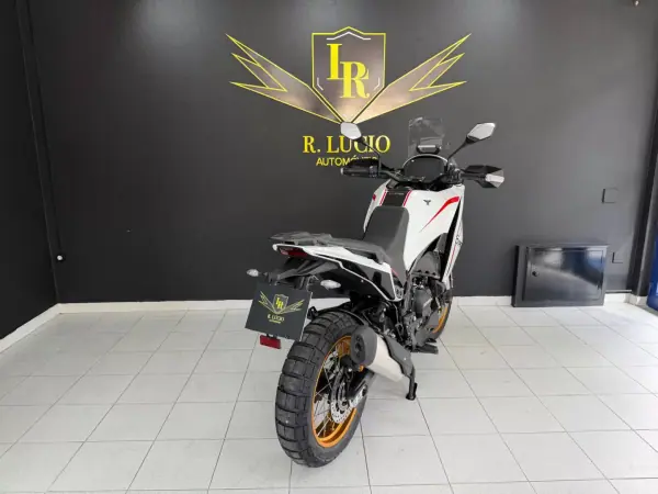 Moto Morini X-CAPE 650 2026 - 6790 EUR, 0 km - AUTO.MOTO.pt - foto 9 de 25