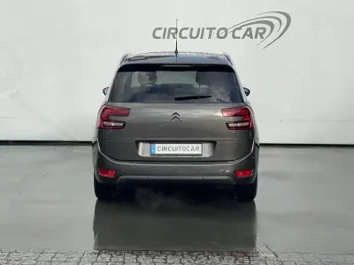 Citroën C4 Grand Picasso 2017 - 13995 EUR, 113714 km - AUTO.MOTO.pt - 113714km - foto 11 de 47