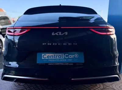 Kia ProCeed 2022 - 18950 EUR, 98000 km - 98000km - foto 9 de 26