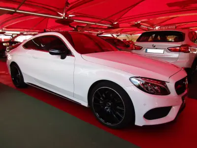 Mercedes-Benz C 220 2016 — foto 3 de 12