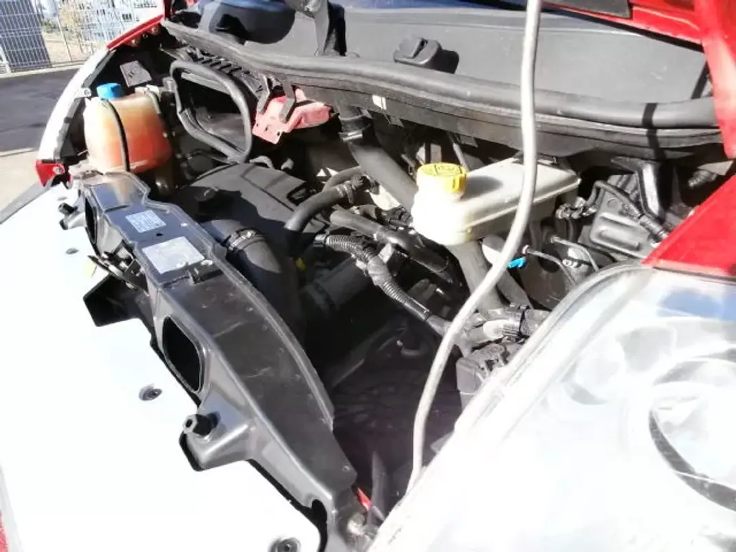 Fiat 2014 - 17000 EUR, 238159 km - AUTO.MOTO.pt - 238159km - foto 23 de 24