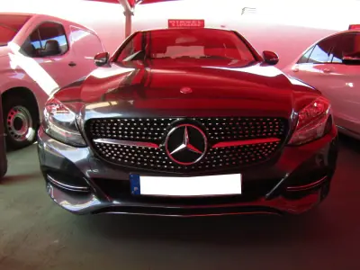 Mercedes-Benz C 200 2016 - 22950 EUR, 122376 km - foto 1 de 12